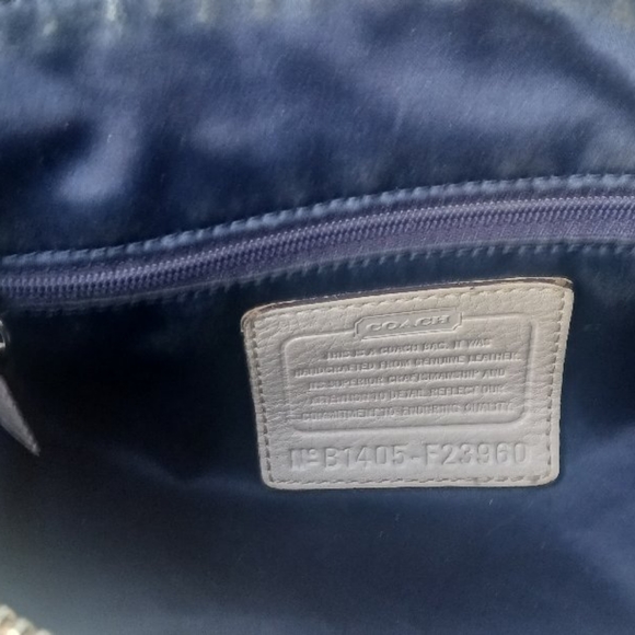 Coach ivory colored handbag - Picture 4 of 5